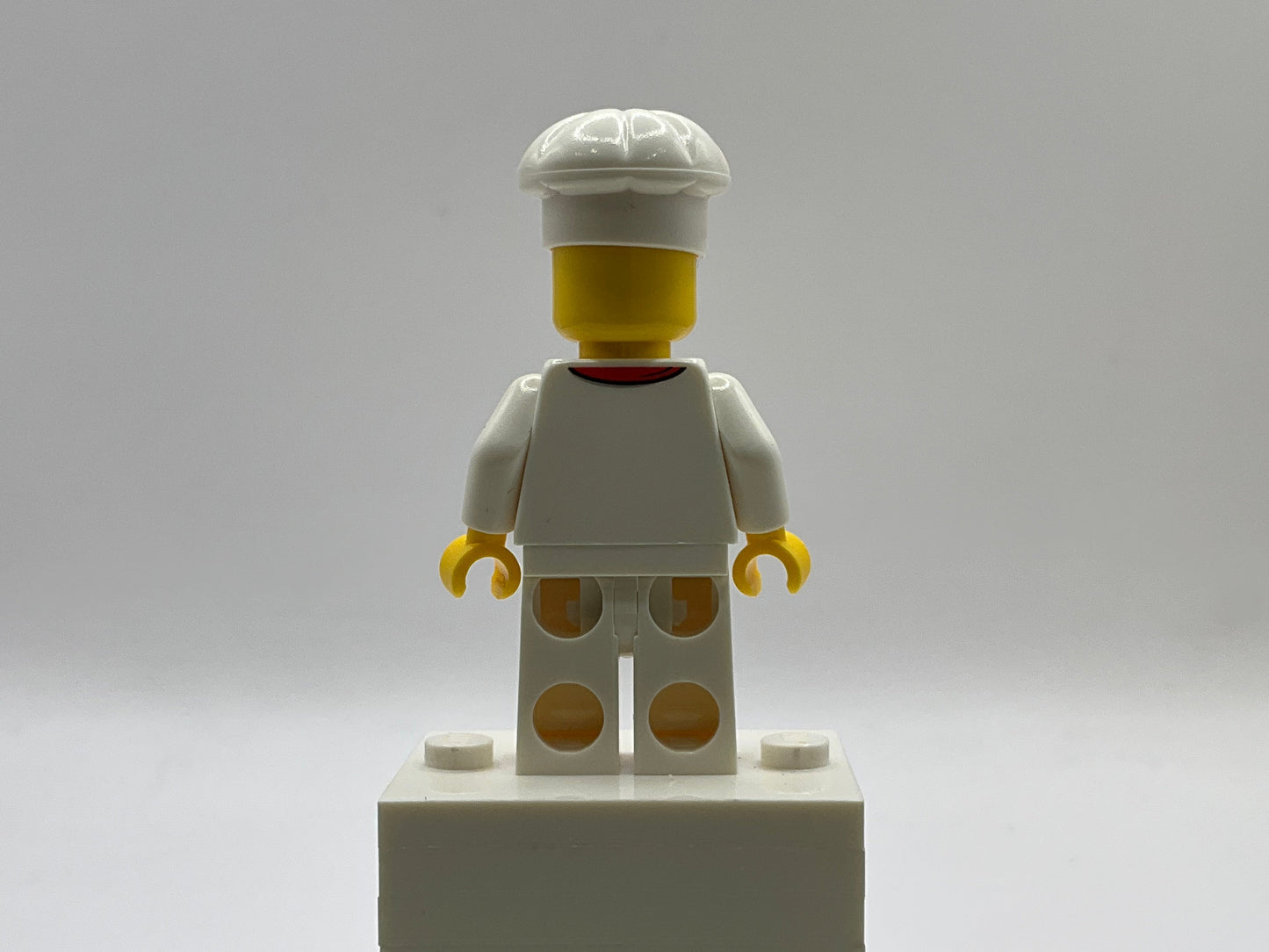 Chef- Parisian Restaurant, twn192b